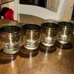 Vintage Cera Golden Grapes And Vines Glasses 
