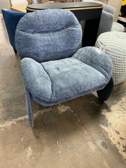 Crab Shaped Lounge Chair