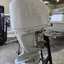 2007 Yamaha F 250 Hp Four Stroke Outboard Motor 25" Shaft Only 466 Hrs!