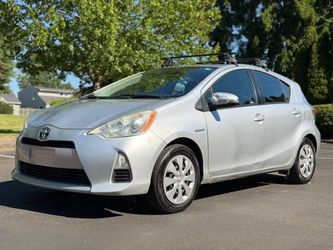 2014 Toyota Prius c