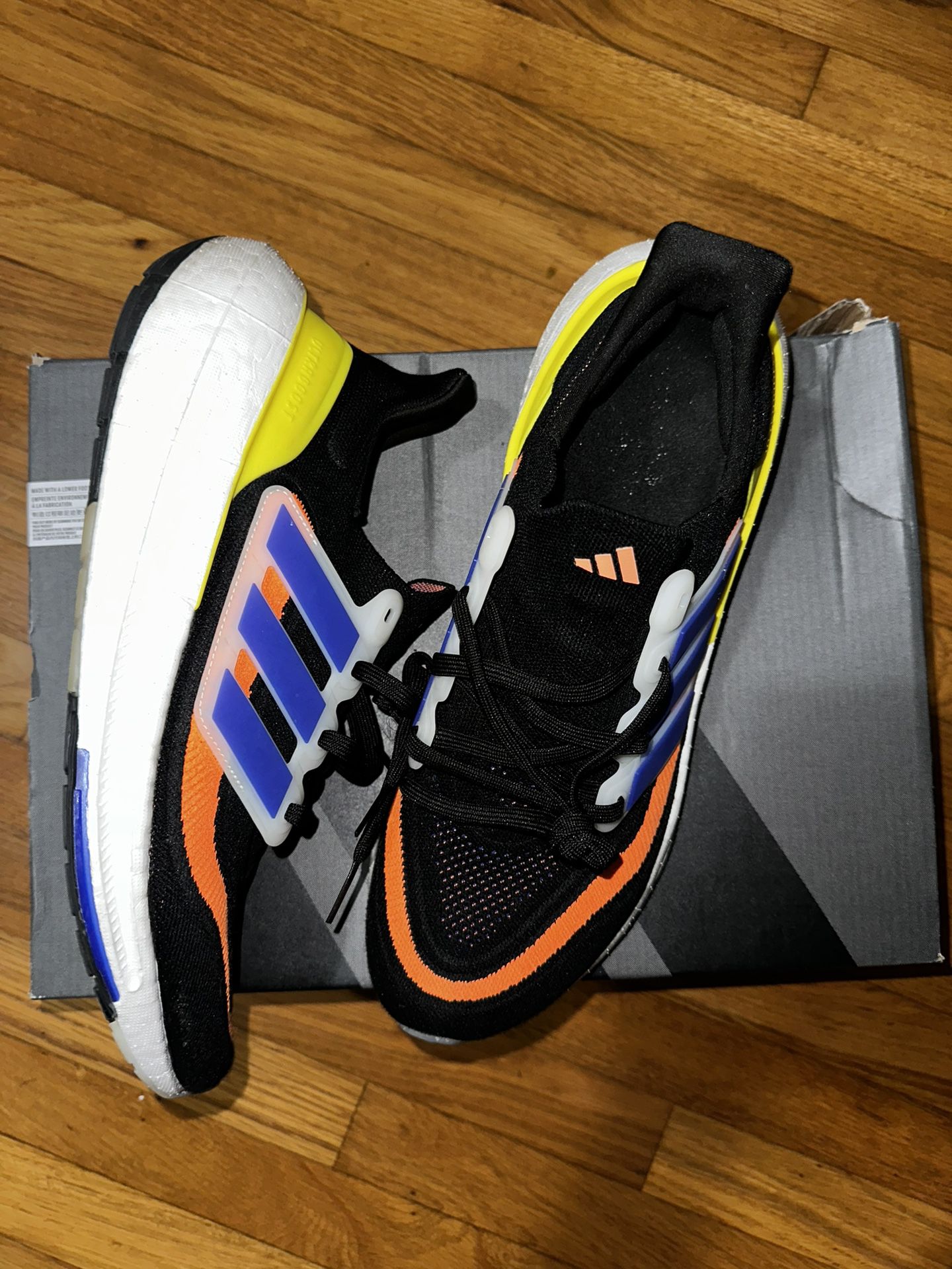 Adidas Ultraboost Light Runner 