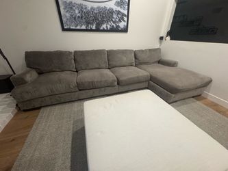 Couch (Gray)