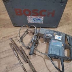 Bosch 11233EVS rotary hammer drill. 
