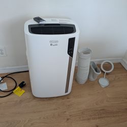 Delongui Portable Air Conditioner AC 12,000 BTU