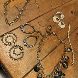 Different Jewelry 