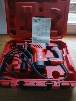 Milwaukee SDS PLUS ROTARY HAMMER