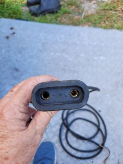Luminite 2J Plug