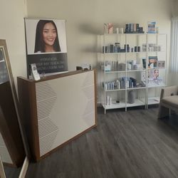 Reception Front Desk