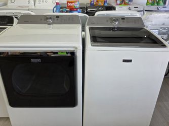 Maytag Washer & Dryer 
(Works Great)
Comes w/Warranty 
Delivery Available 

Our store is located at:
1260 Highway 85 North 
Fayetteville,  GA