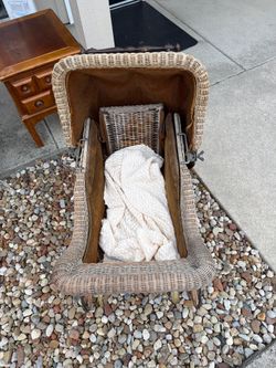Vintage Wicker Baby Carriage Pram Stroller Photo Prop