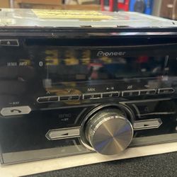 Pioneer FH-700BT