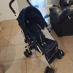 Baby Jogger Vue REVERSE AND RECLINE Stroller 