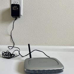 NETGEAR WGT624 v2 WIRELESS ROUTER (4 PORT)