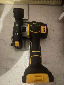 Dewalt 20V MAX XR Brushless Cordless 3-Inch Cut-Off Tool