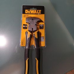 DeWalt Pliers 