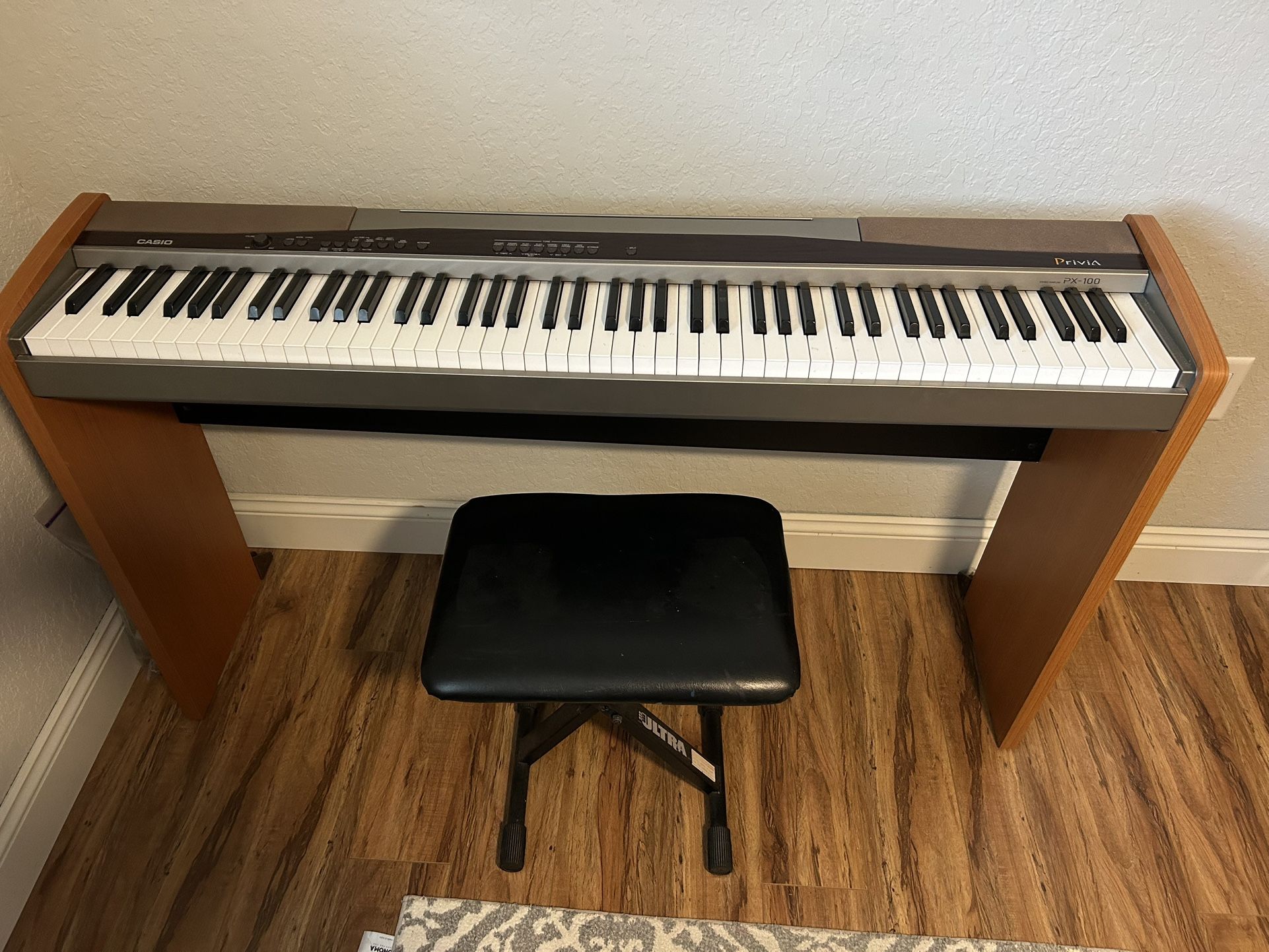 Digital Piano / Keyboard
