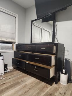 Dresser with mirror