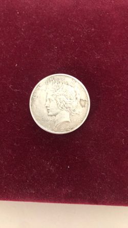 Silver, dollar 1922 $75