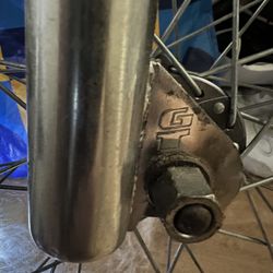 GT Threadless Forks (TRADE ONLY)