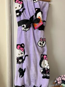 Hello Kitty blanket