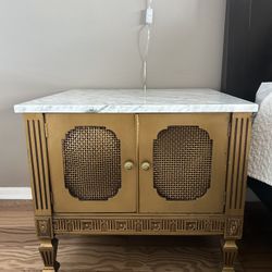 Marble Giltwood Carved Side Table /nightstand