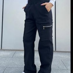 BRAND NEW woman’s Y2K Cargo Pants. Have 2 Of Each Sizes Large And XL