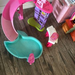 Barbie Pool 