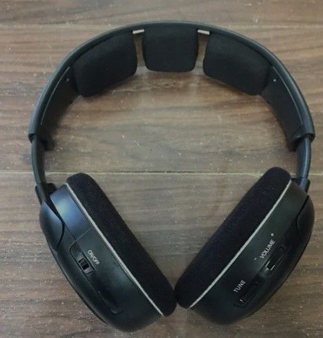 Sennheiser HDR 126 Wireless Headphones 