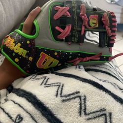 Wilson A2000 1786 baseball glove