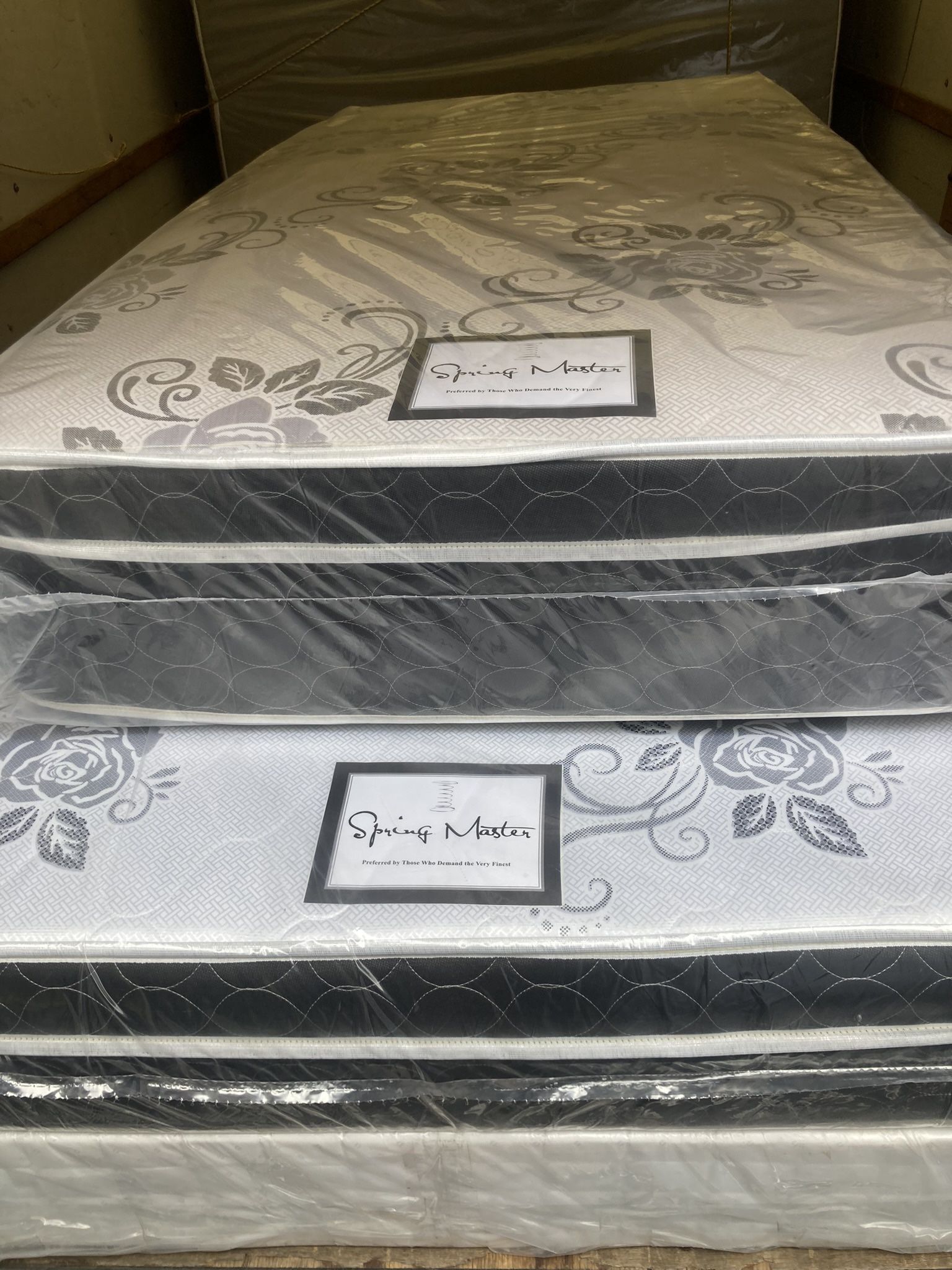 Full Size Boxspring And Mattress We Deliver
