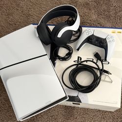 Ps5 Disk Model With Ps5 Headset 