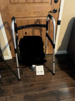 Folding walker
