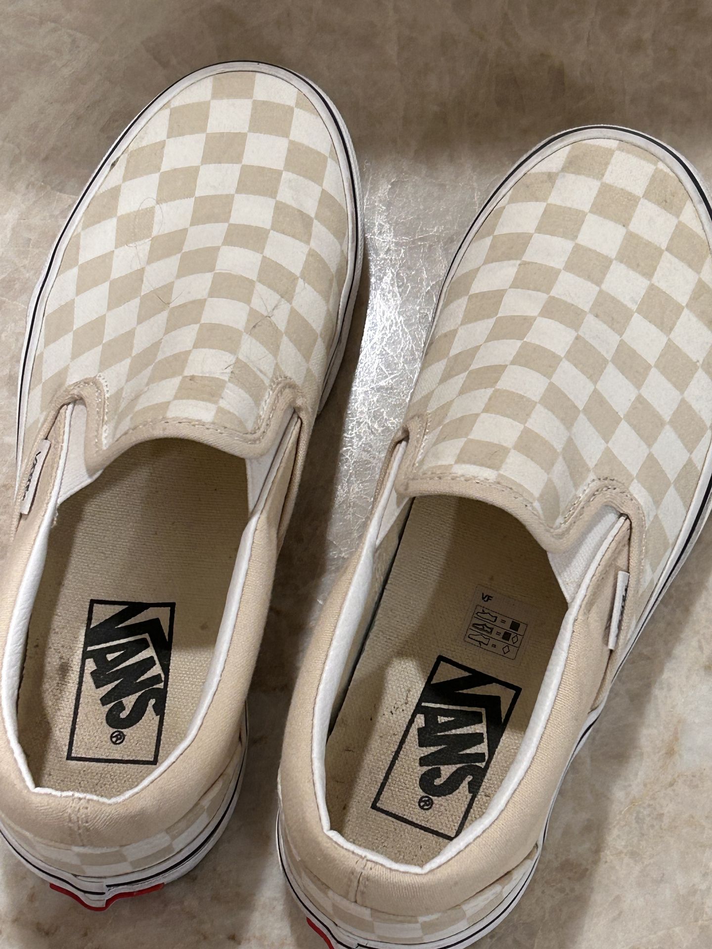 Vans slip on