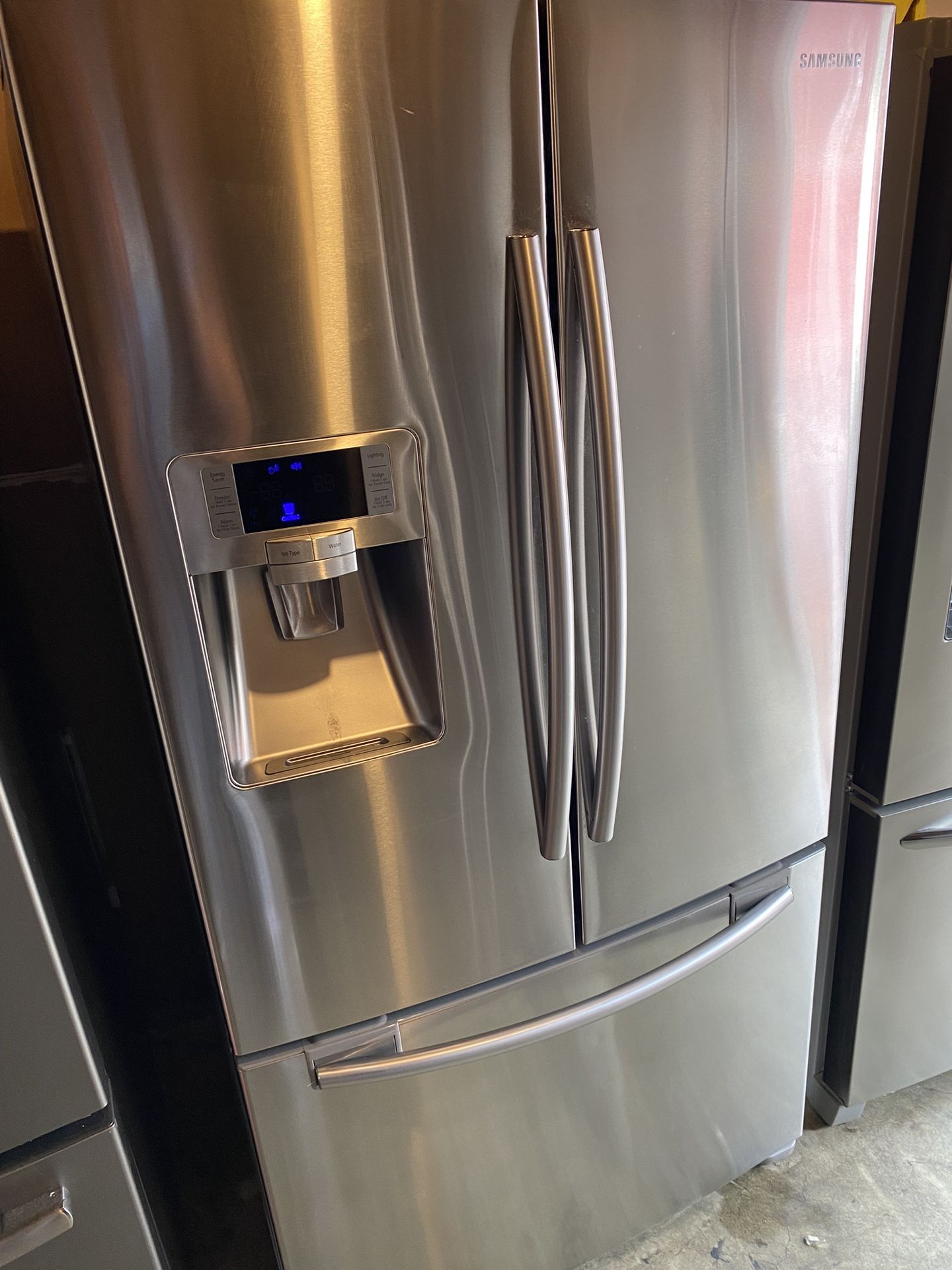 Samsung French Doors Counter Depth Stainless Steel Refrigerator 