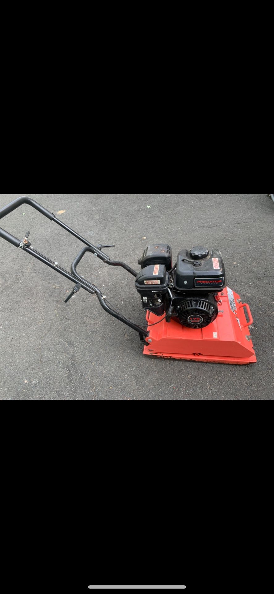 179cc Predator Plate compacter