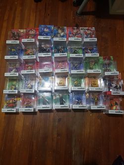 Amiibo lot