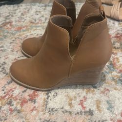 Report Bootie Wedge Worn Once 9 Women’s