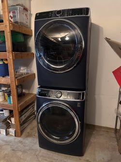 Stackable washer and dryer