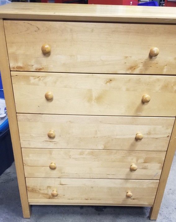 Pine Dresser