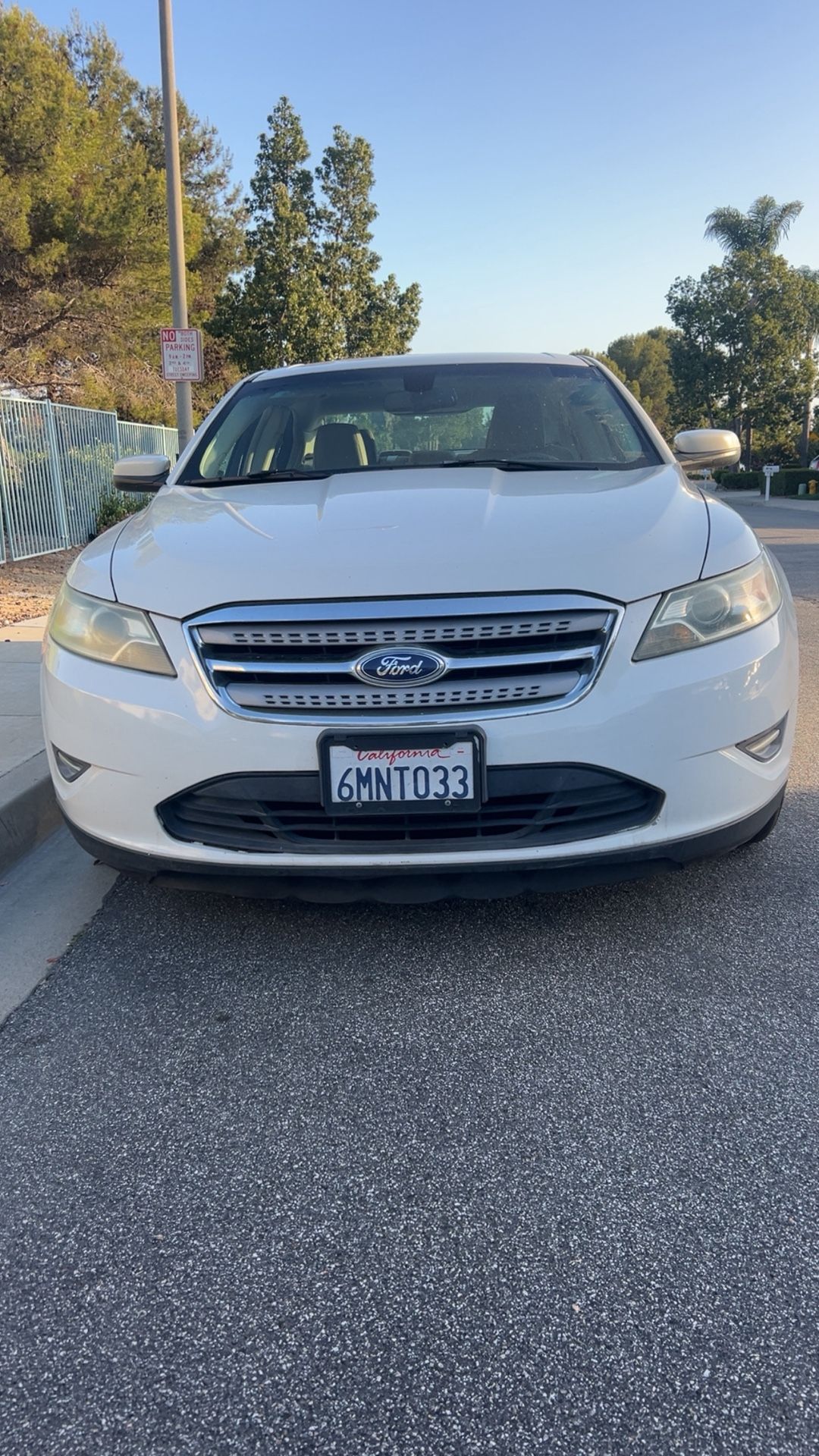 2011 Ford Taurus