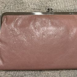 New Hobo Lilac Wallet Clutch 