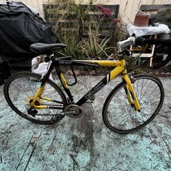 GMC Denali Road Bike - 21 Speed - 700c Wheels