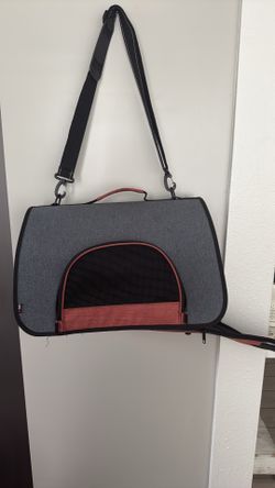 Dod travel carrier