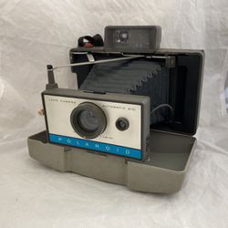 Vintage Polaroid 210 Instant Camera 