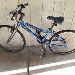 24” Road Raleigh Aluminum Bike For Boys 7 Speeds Buenas Condiciones $75