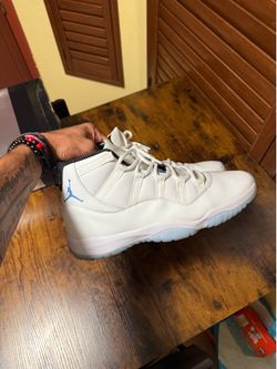 Columbia Jordan 11/ legend blue 11, Size 14