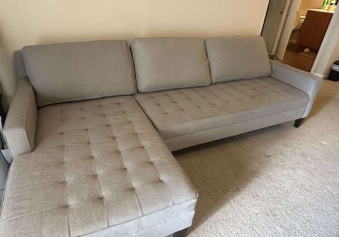 Sectional Couch 
