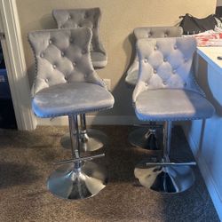 Bar Stools 