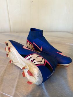 Mercurial Super fly size: 9.5