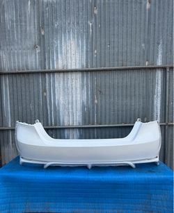 2018 2019 2020 2021 2022 2023 2024 Toyota Camry SE / XSE Rear Bumper White OEM (ORIGINAL)